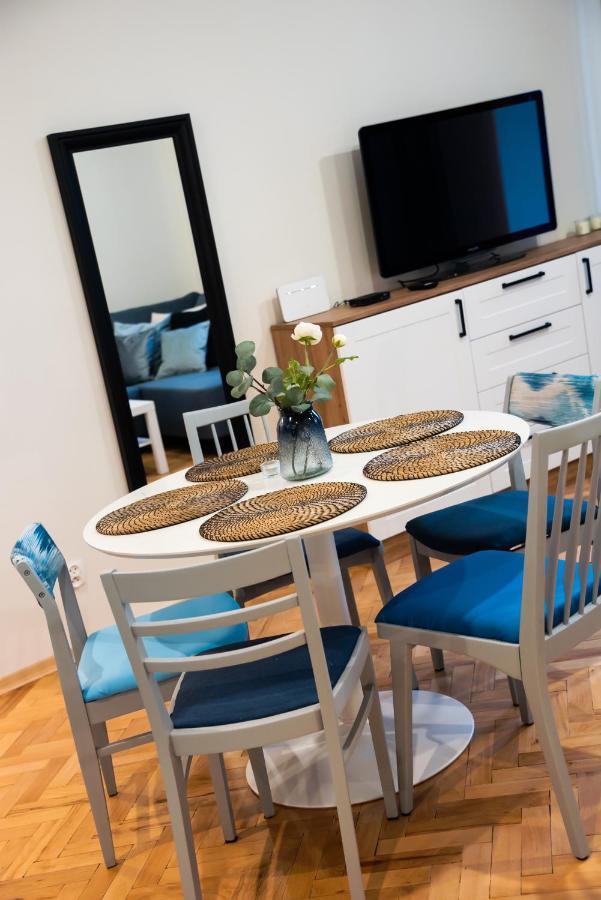 Old Town Eclectic Apartment For 6 People Warsaw Luaran gambar