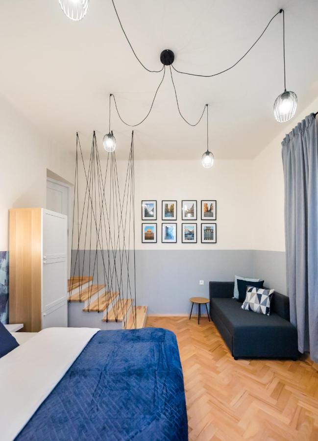 Old Town Eclectic Apartment For 6 People Warsaw Luaran gambar