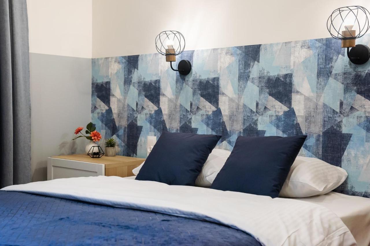 Old Town Eclectic Apartment For 6 People Warsaw Luaran gambar