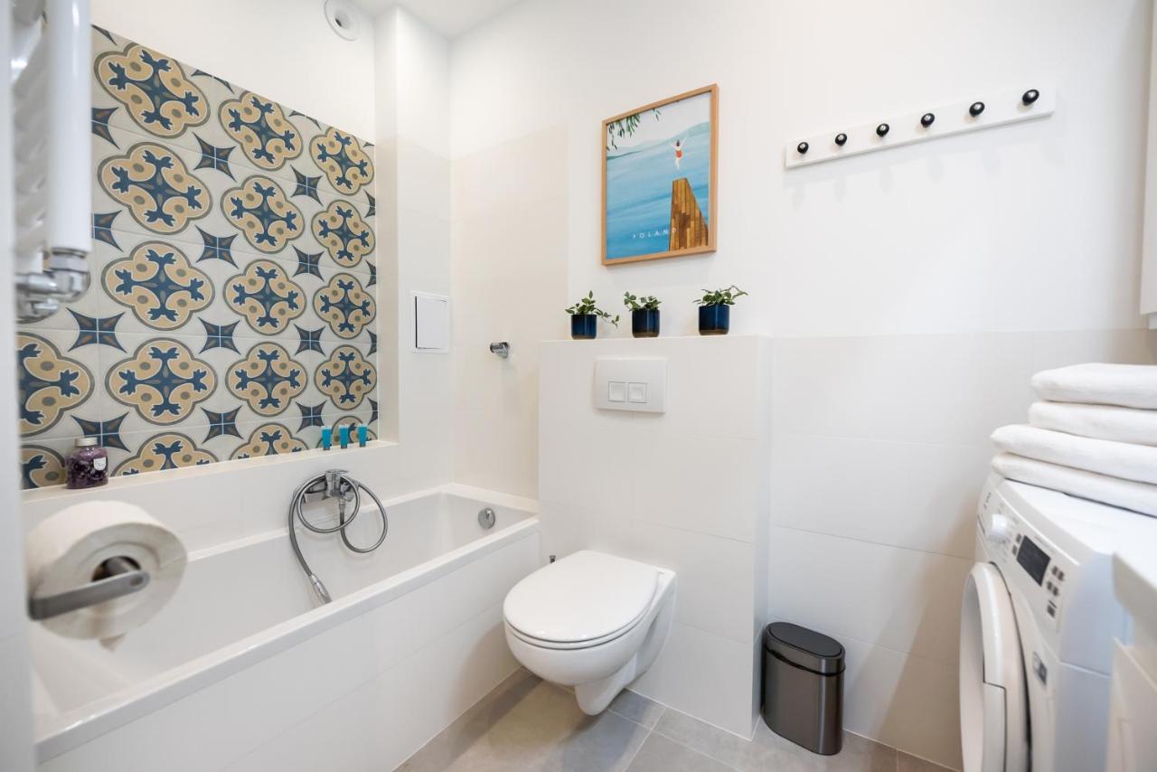 Old Town Eclectic Apartment For 6 People Warsaw Luaran gambar